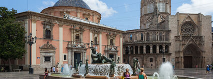 Plaza de la Virgen