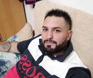 Carlos