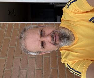 Andoni