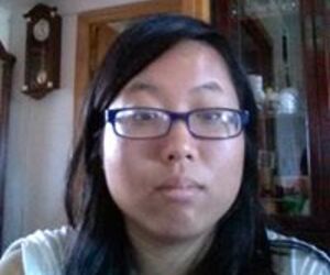 Yue Chen Zhang