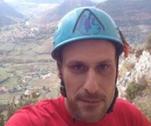 Carlos Perez R