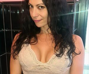 Tania