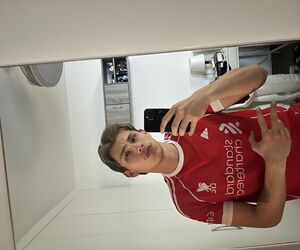 nicolas