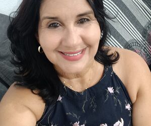 Elena de la Es