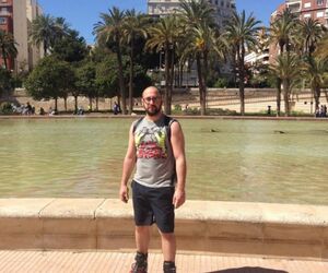 Toni30