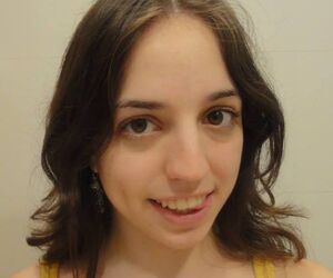 Mireia B