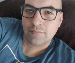 Manuel