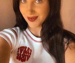 laura