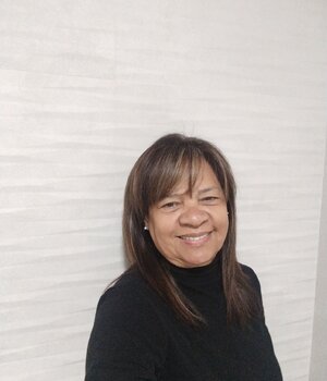 María