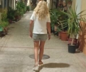 Claudia