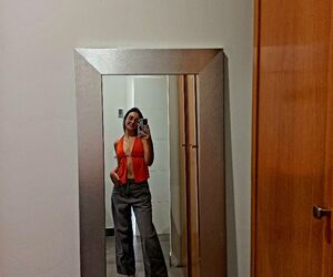 Nuria