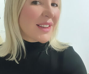 Sandra