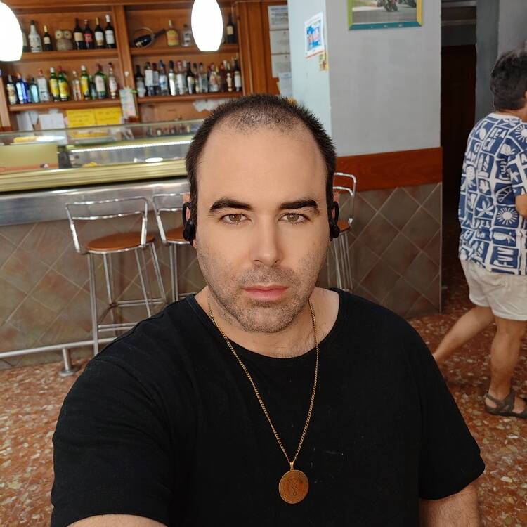 Foto de perfil de Víctor
