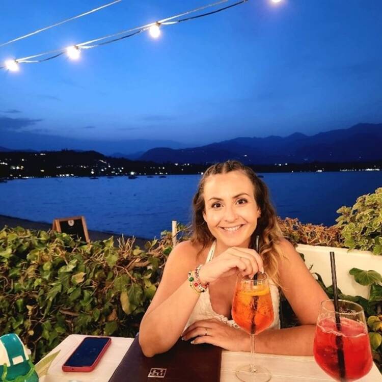 Foto de perfil de Laura
