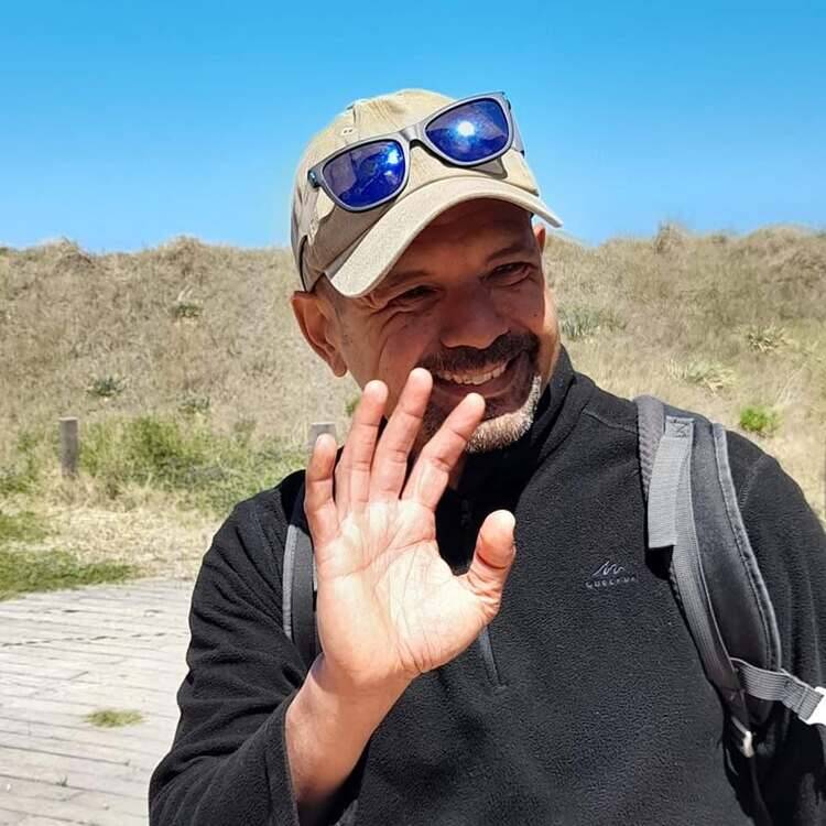 Foto de perfil de carlos luis