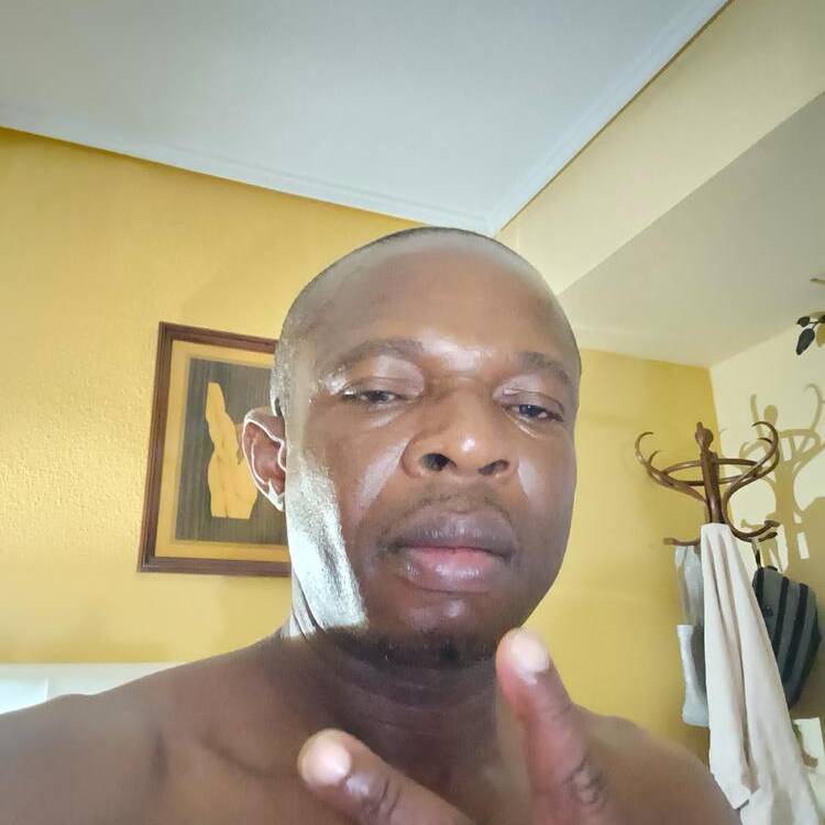 Foto de perfil de Charles