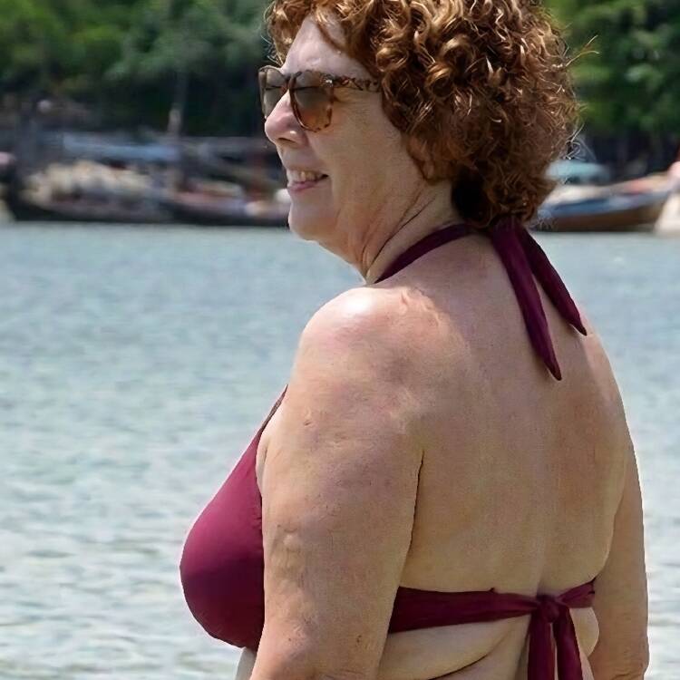 Foto de perfil de Flora