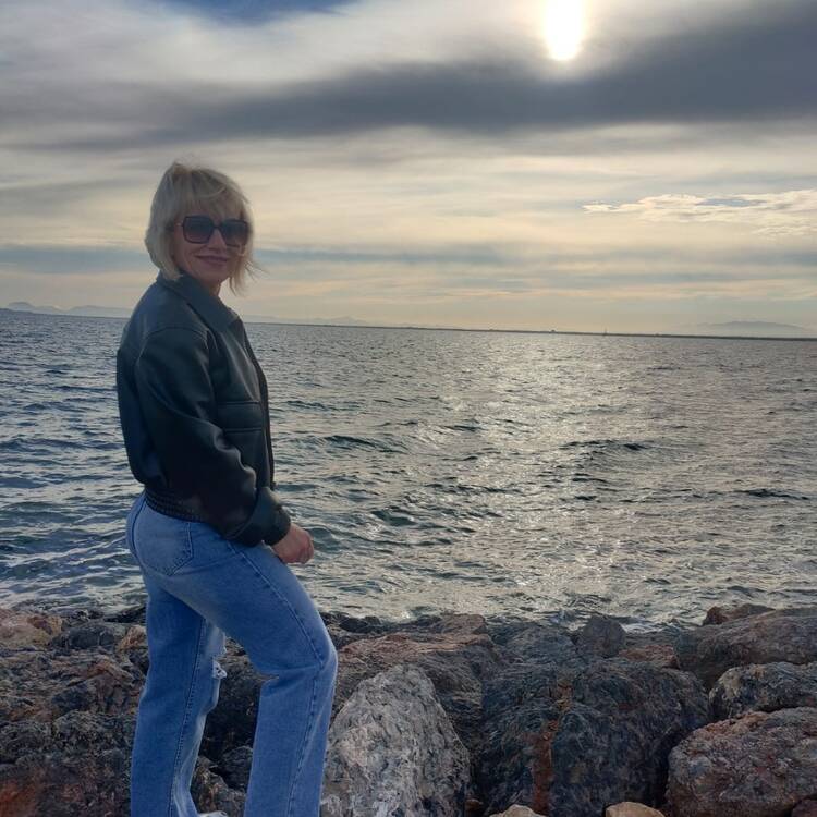 Foto de perfil de Maria Jose