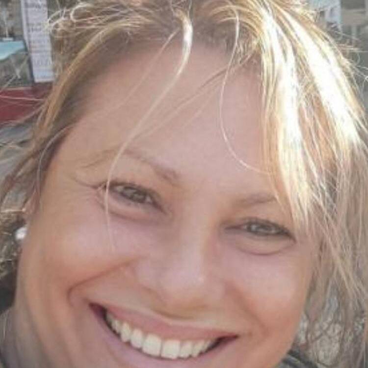 Foto de perfil de Mari Trini