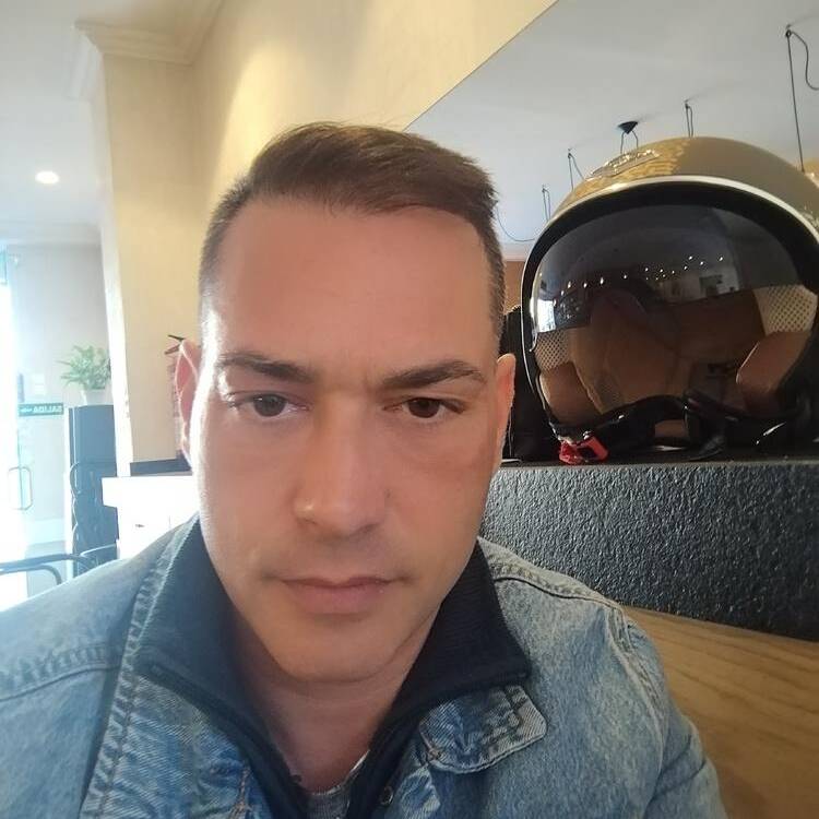 Foto de perfil de Carlos