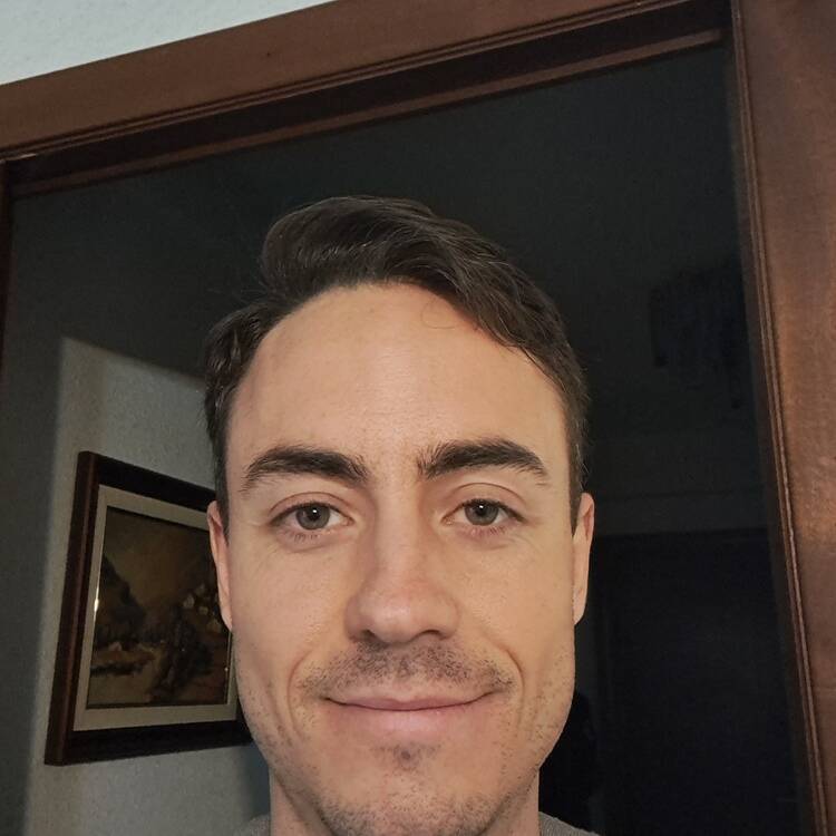 Foto de perfil de Alejandro De Guzman Fau