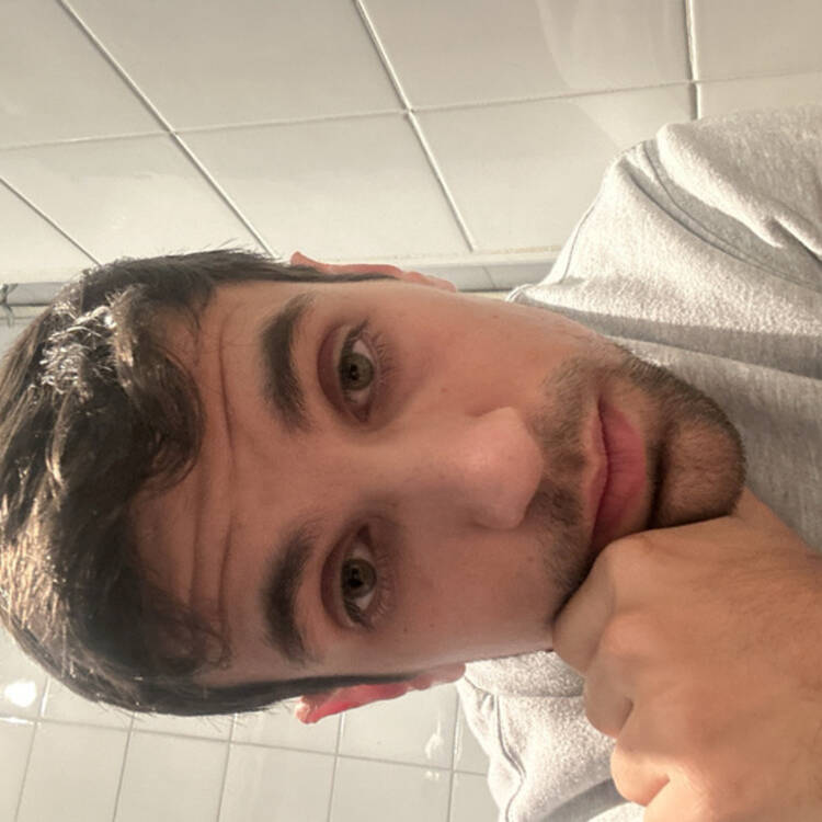 Foto de perfil de Víctor